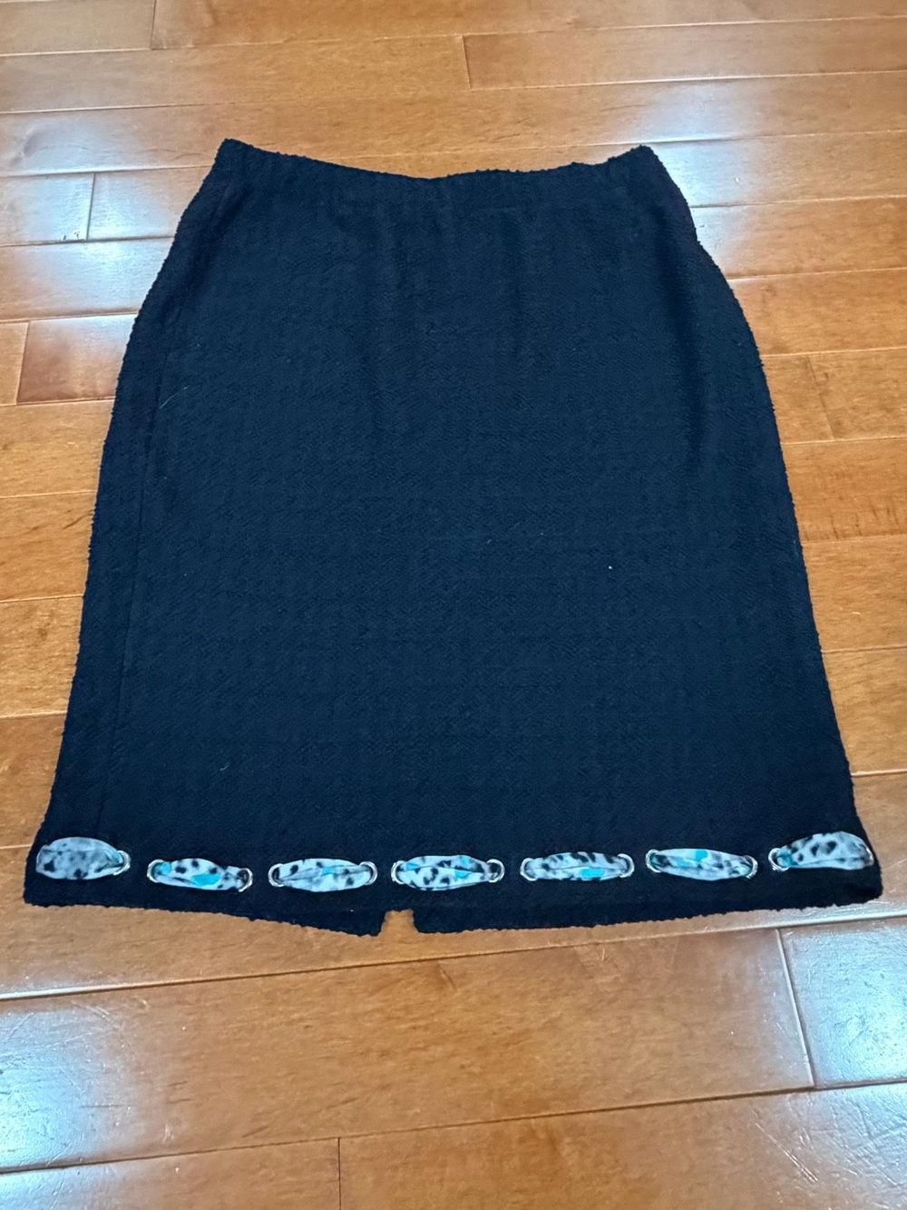 St. John Collection Black w Ribbon Detail Elastic Waist Knit Boucle Skirt Sz. 14
